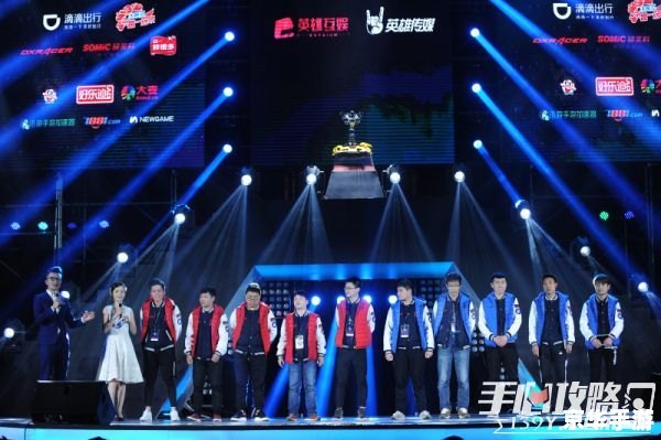 建议：《电竞张杰：游戏巅峰之路，荣耀与挑战并存>